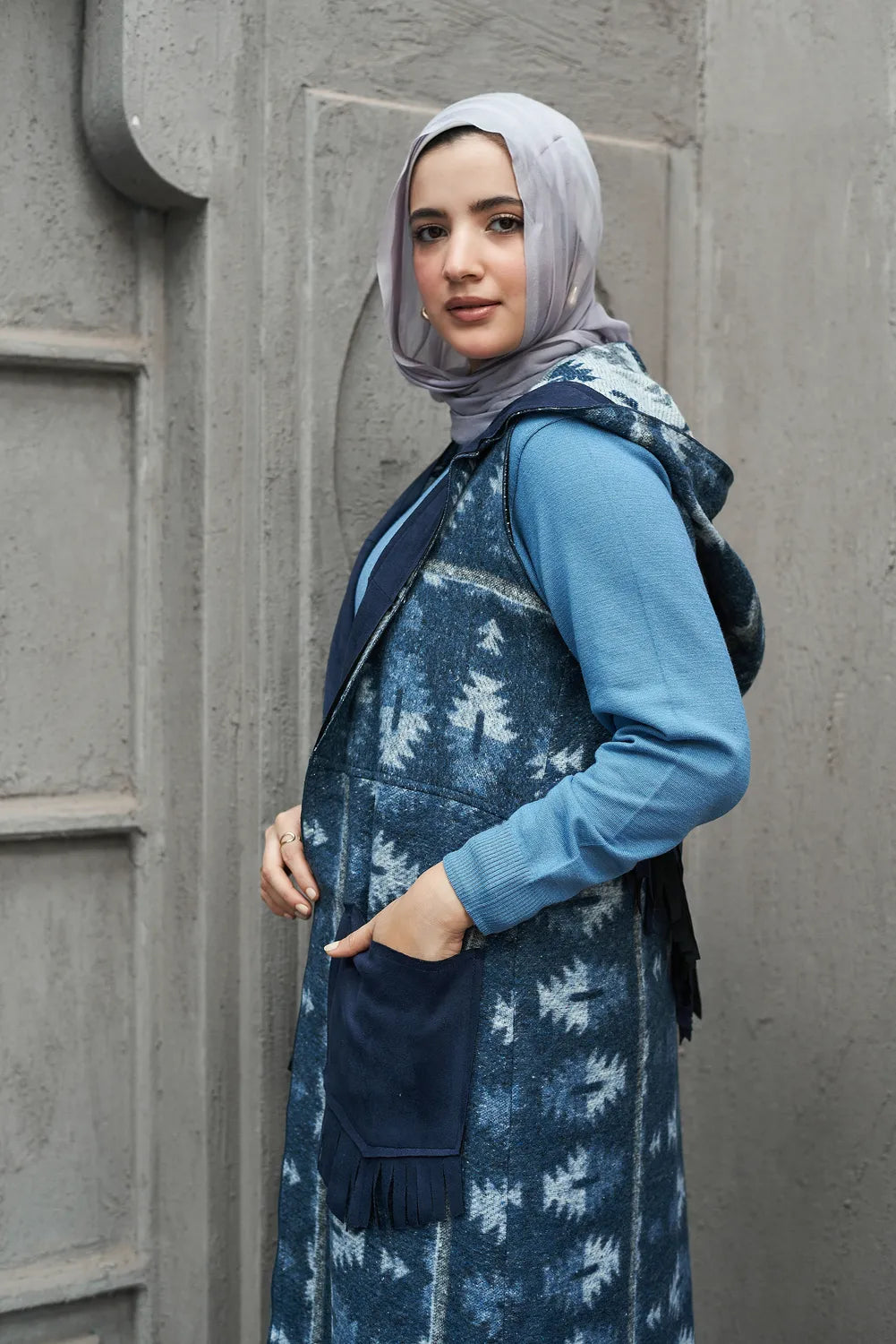 Women's Sleeveless Navy felt-lycra suede cardigan – side view