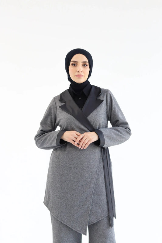 Women’s modest elegant two-piece wrap set – gray lycra wool – front view